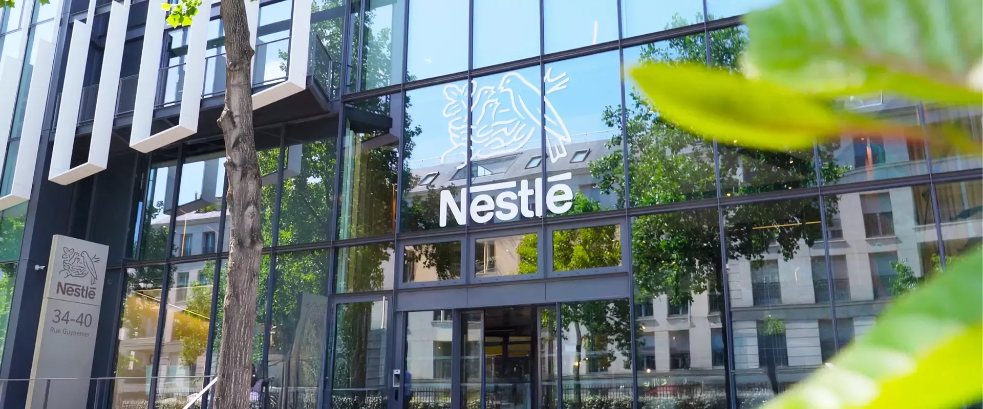 façade des locaux de Nestlé en France